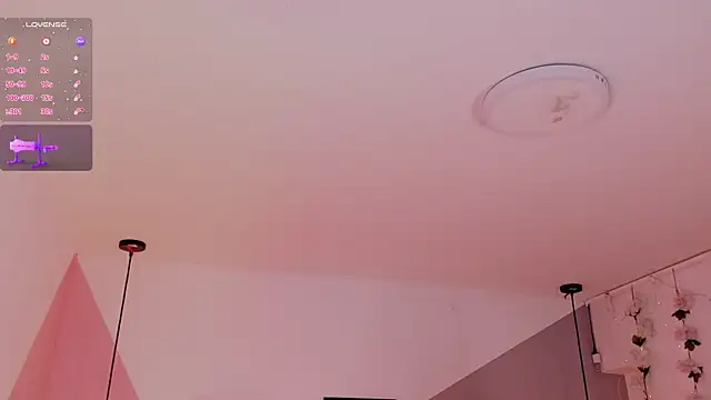 Kloe Raize online show from 02-21-25, 10:37