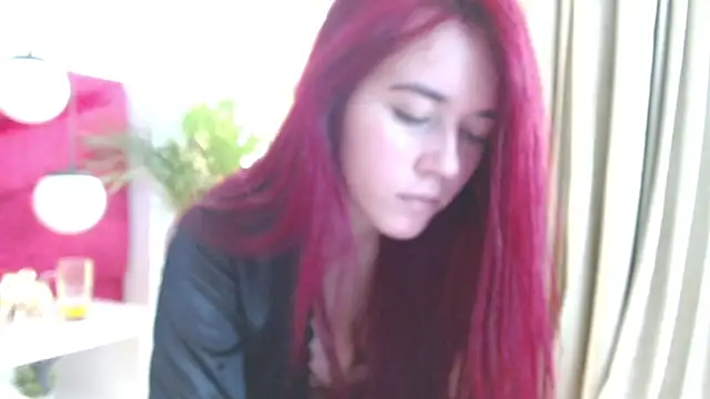 Sophie ponce online show from 06-17-26, 12:50