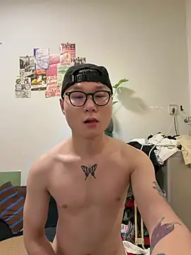 Eric246 online show from 06-26-26, 04:00