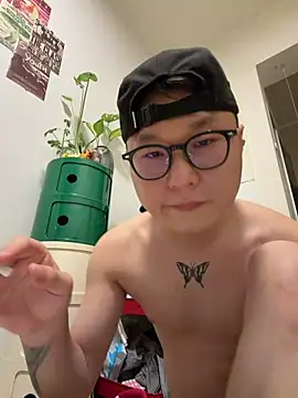 Eric246 online show from 06-28-26, 06:47