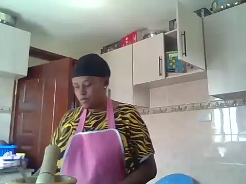 tight pussy gall online show from 10-31-25, 07:20