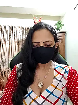 Snapshot of Payel-Sen chatting on 04-18-26, 12:20 Payel-Sen online show from 04-18-26, 12:20