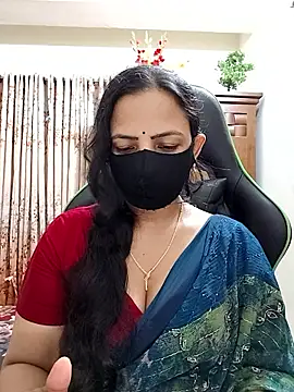 Snapshot of Payel-Sen chatting on 04-18-26, 07:58 Payel-Sen online show from 04-18-26, 07:58