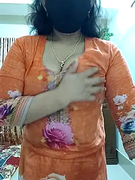 Snapshot of Payel-Sen chatting on 04-20-26, 08:21 Payel-Sen online show from 04-20-26, 08:21