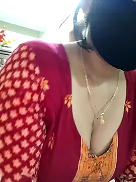 Snapshot of Payel-Sen chatting on 05-15-26, 06:26 Payel-Sen online show from 05-15-26, 06:26