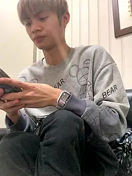 mumuowl online show from 01-13-26, 04:01