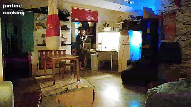 Snapshot of BongChannel chatting on 01-01-25, 06:58 BongChannel online show from 01-01-25, 06:58