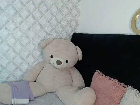 Emma-Wilson online show from 01-11-26, 05:12