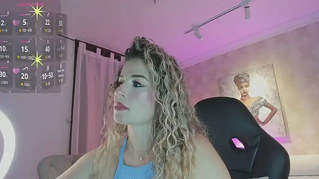 Snapshot of Shantall__ chatting on 05-09-26, 11:04 Shantall online show from 05-09-26, 11:04