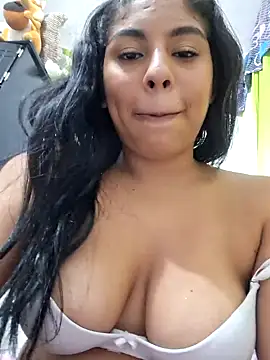 Snapshot of Angela_36 chatting on 12-03-24, 09:00 Angela 36 online show from 12-03-24, 09:00