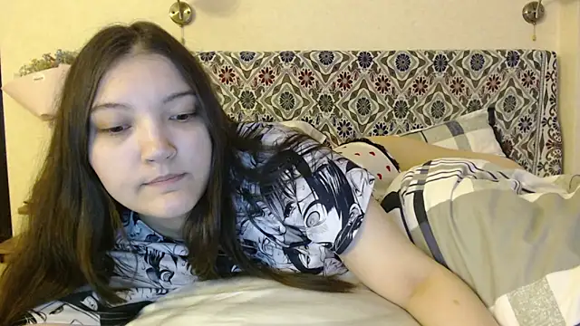 Snapshot of AlisaDevis chatting on 02-02-25, 11:08 AlisaDevis online show from 02-02-25, 11:08