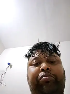 Snapshot of julywwrt chatting on 03-16-25, 04:23 julywwrt online show from 03-16-25, 04:23