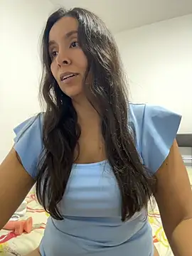 Snapshot of emely_sexx20 chatting on 06-26-26, 02:49 emely sexx20 online show from 06-26-26, 02:49