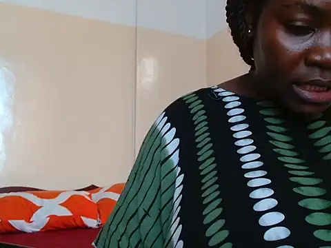 Snapshot of titi_fiesta chatting on 06-17-26, 06:16 titi fiesta online show from 06-17-26, 06:16