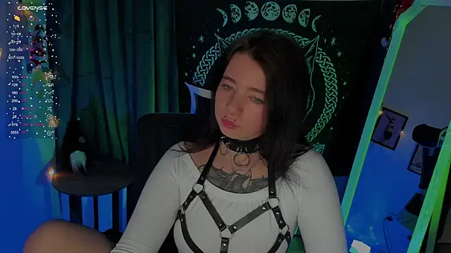 Snapshot of Sam_Mystery chatting on 01-17-25, 02:18 Sam Mystery online show from 01-17-25, 02:18