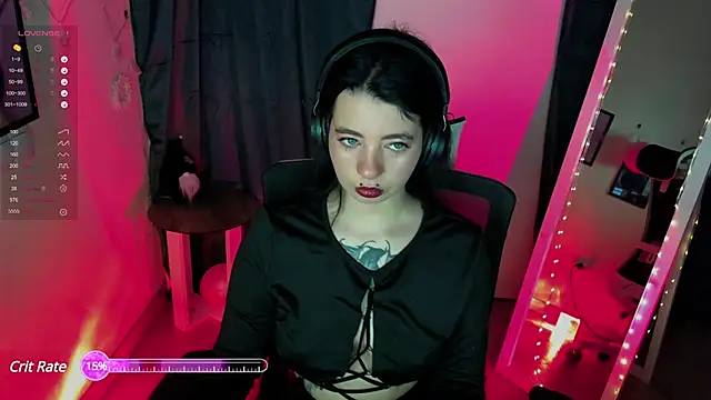 Snapshot of Sam_Mystery chatting on 02-13-25, 07:56 Sam Mystery online show from 02-13-25, 07:56