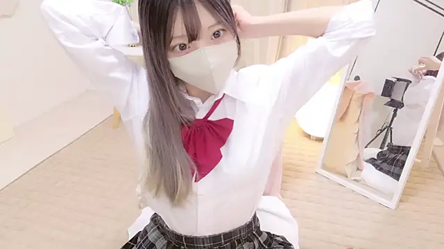 Snapshot of AZUnyan_ chatting on 09-15-25, 05:57 AZUnyan online show from 09-15-25, 05:57
