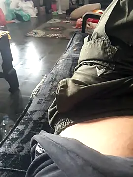 Snapshot of jojokom99 chatting on 01-19-26, 05:00 jojokom99 online show from 01-19-26, 05:00