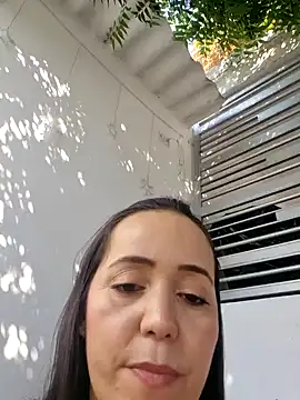 Snapshot of tessafontana37 chatting on 01-12-25, 07:42 tessafontana37 online show from 01-12-25, 07:42