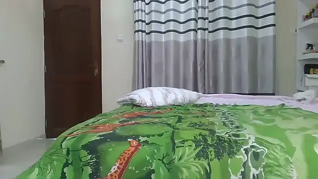 Fine assie online show from 03-11-26, 03:07