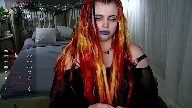 Miss Maya Mils online show from 01-08-25, 07:13