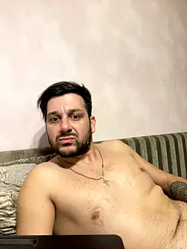 MaeltraJoy online show from 10-07-25, 01:47