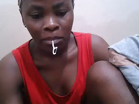 Snapshot of just_ivey chatting on 06-19-26, 01:54 just ivey online show from 06-19-26, 01:54