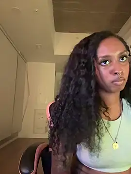 Your Paris online show from 03-27-26, 05:24