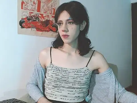 Snapshot of lucydreamm chatting on 06-25-26, 01:27 lucydreamm online show from 06-25-26, 01:27