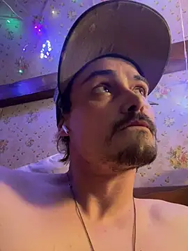 JustTylerr online show from 06-02-26, 09:44
