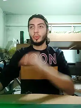 kleineid77 online show from 12-12-24, 02:22