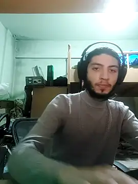 kleineid77 online show from 01-14-25, 03:57