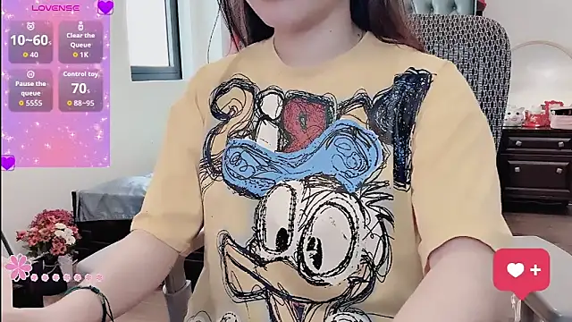 Berrysweet 68 online show from 04-12-26, 02:49