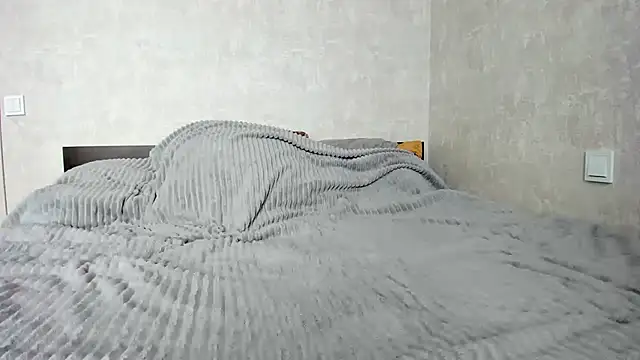 Adela Vetta online show from 03-03-25, 08:27