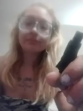 xWhoreAbleX Pika online show from 10-28-25, 12:03