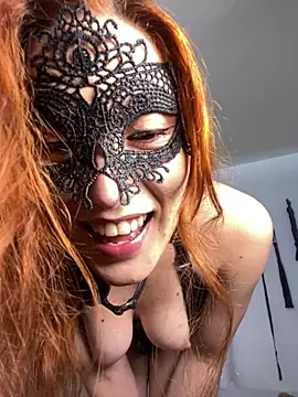 Snapshot of Miacarry chatting on 05-01-26, 04:06 Miacarry online show from 05-01-26, 04:06