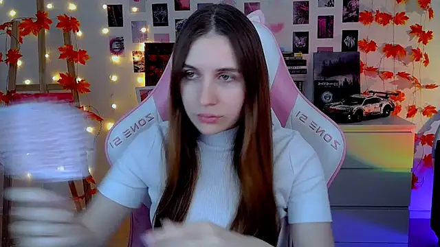 AliceCharmy online show from 11-01-25, 06:15