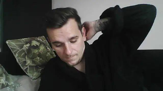 Huge cock22cm online show from 01-18-25, 11:32