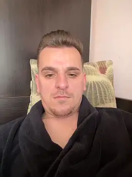 Huge cock22cm online show from 03-04-26, 12:00