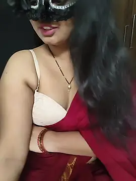 Snapshot of Magical-Couple-telugu chatting on 06-14-26, 01:24 Magical-Couple-telugu online show from 06-14-26, 01:24