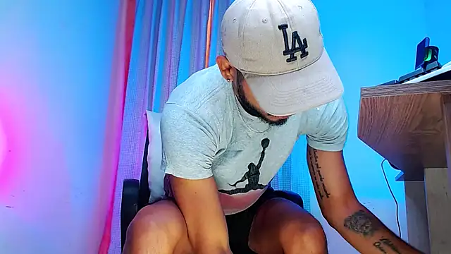 DanteSantoro online show from 04-09-26, 11:48