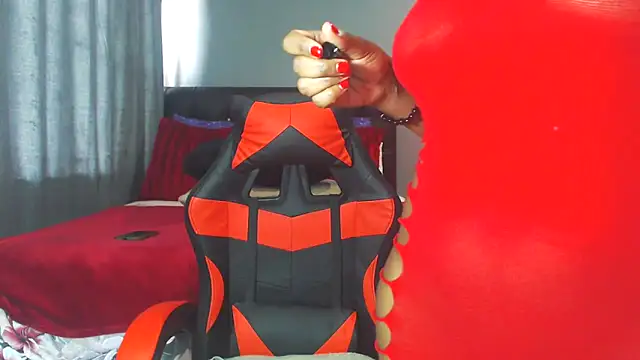 Fiercefoxxy online show from 11-10-25, 09:41