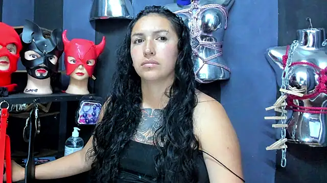 LucyStrike  online show from 02-20-25, 09:53