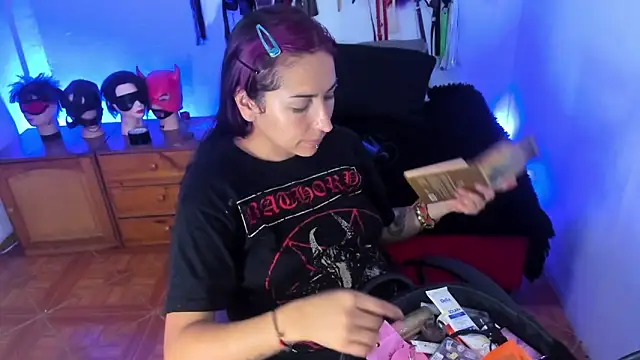 LucyStrike  online show from 12-13-25, 11:21