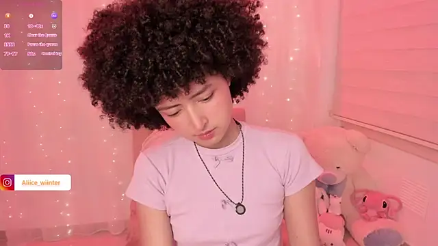 Alice winter  online show from 11-17-25, 06:24