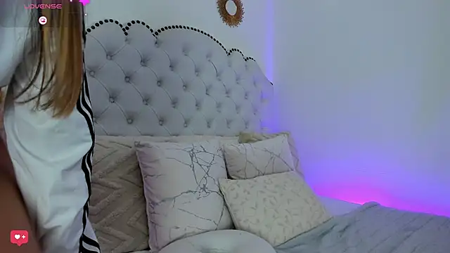 Ashleyjenner  online show from 03-17-25, 10:28