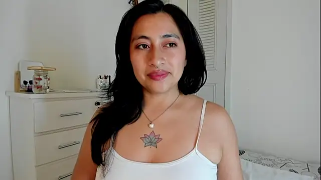 Snapshot of LisaHadwin chatting on 02-24-26, 07:12 LisaHadwin online show from 02-24-26, 07:12