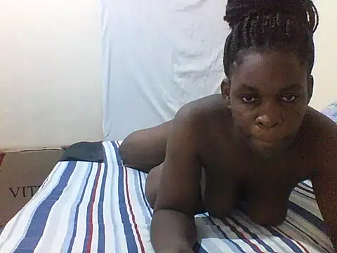 princess-cutie12 online show from 11-26-25, 09:21