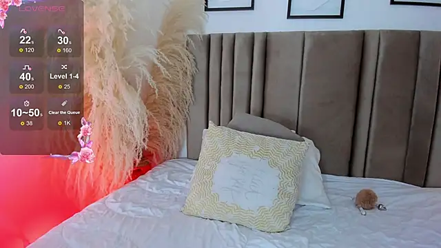 Snapshot of shann_a chatting on 12-24-24, 05:44 shann a online show from 12-24-24, 05:44