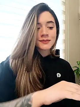 maliciaworld online show from 02-02-25, 05:04